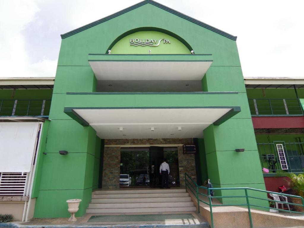 Holiday Spa Hotel Cebú Exterior foto