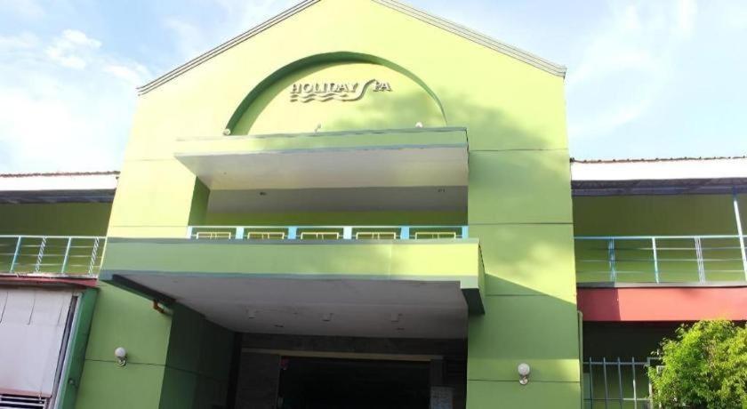 Holiday Spa Hotel Cebú Exterior foto